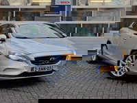Volvo V40 - 1.6 T4 Momentum 180PK|Automaat|Navi|Clima|PDC|