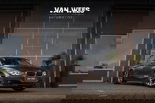 BMW 3 Serie - 320i Upgrade Edition | NL auto | 2e eigenaar | HiFi audio | Xenon | Sportstuur | Stoelverwarming | Navigatie | Bluetooth | Climate control | PDC | Memory | Regensensor