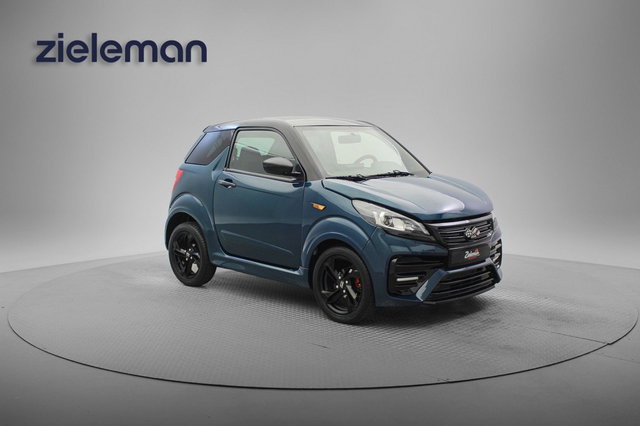 Ligier JS50 - dCi Sport Young - 2023 - 11.900 Km - Carplay, Camera, Leer, Airco, Stuurbekr.