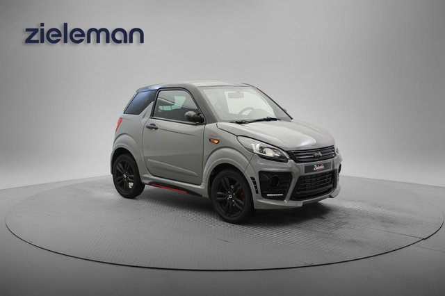 Ligier JS50 - dCi Sport Ultimate - 2021 - 6.902 Km - Leer, Stuurbekrachtiging