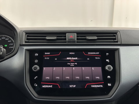 SEAT Arona 1.0 TSI Style Business Intense (INCL.BTW) Aut. *ADAPTIVE-CRUISE | NAVI-FULLMAP | KEYLESS | CAMERA | DAB | CARPLAY | PRIVACY-GLASS | ECC | PDC | 16''ALU*