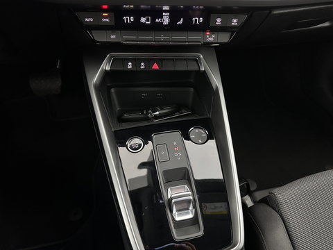 Audi A3 Limousine 30 TFSI Advanced edition (INCL.BTW) Aut. *FULL-LED | ADAPTIVE-CRUISE | DIGI-COCKPIT | SPORT-SEATS | NAVI-FULLMAP | PRIVACY-GLASS | SHIFT-PADDLES | DAB | ECC | PDC | 19''ALU*