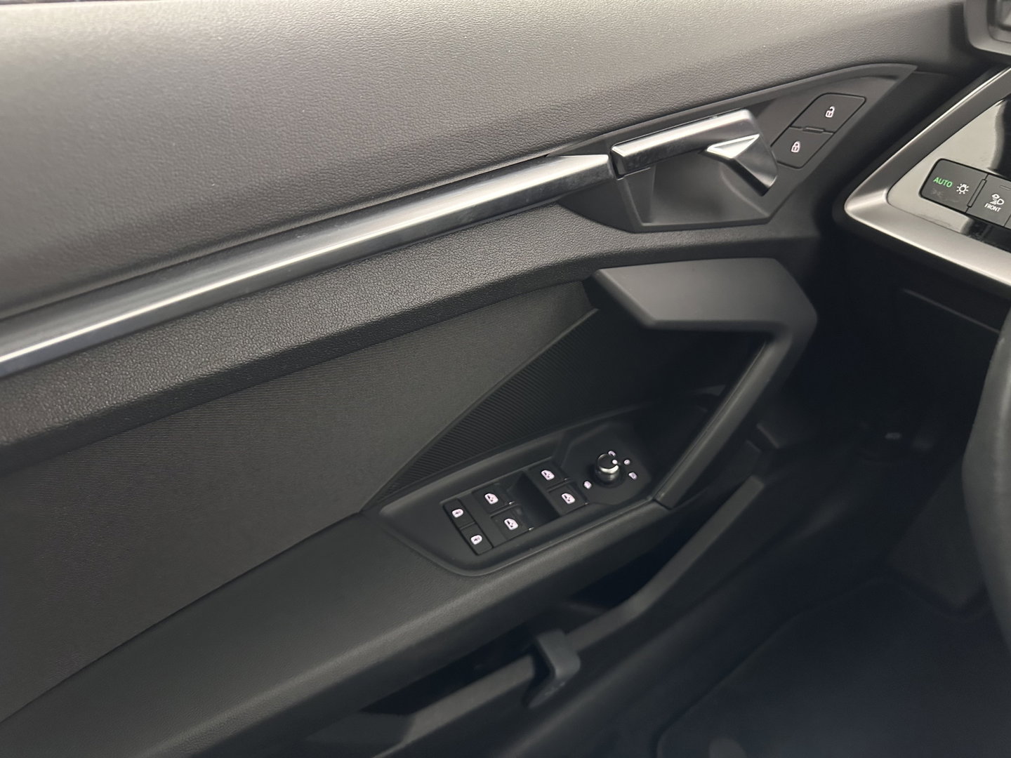 Audi A3 Limousine 30 TFSI Advanced edition (INCL.BTW) Aut. *FULL-LED | ADAPTIVE-CRUISE | DIGI-COCKPIT | SPORT-SEATS | NAVI-FULLMAP | PRIVACY-GLASS | SHIFT-PADDLES | DAB | ECC | PDC | 19''ALU*