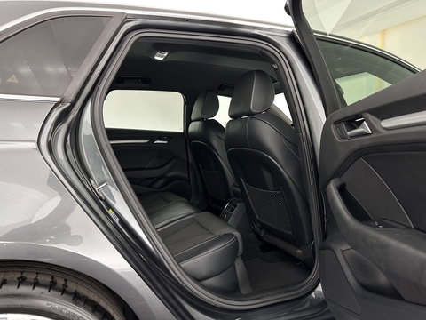 Audi A3 Sportback 1.4 e-tron PHEV Ambition Pro Line plus Aut. *LEATHER-FABRIC | HEATED-SPORTSEATS | FULL-LED | KEYLESS | AUDI-SOUND | NAVI-FULLMAP | PRIVACY-GLASS | SHIFT-PADDLES | ECC | PDC | CRUISE | 18''ALU*