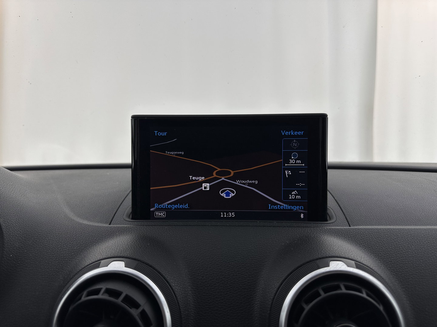 Audi A3 Sportback 1.4 e-tron PHEV Ambition Pro Line plus Aut. *LEATHER-FABRIC | HEATED-SPORTSEATS | FULL-LED | KEYLESS | AUDI-SOUND | NAVI-FULLMAP | PRIVACY-GLASS | SHIFT-PADDLES | ECC | PDC | CRUISE | 18''ALU*