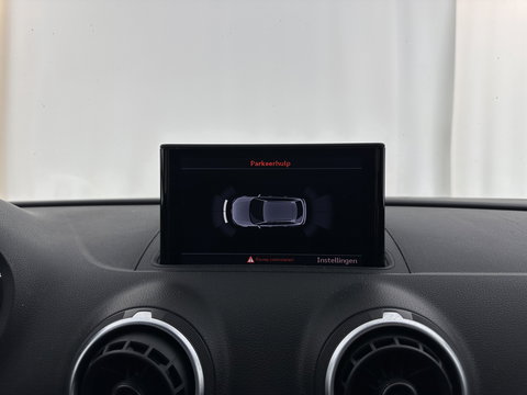 Audi A3 Sportback 1.4 e-tron PHEV Ambition Pro Line plus Aut. *LEATHER-FABRIC | HEATED-SPORTSEATS | FULL-LED | KEYLESS | AUDI-SOUND | NAVI-FULLMAP | PRIVACY-GLASS | SHIFT-PADDLES | ECC | PDC | CRUISE | 18''ALU*