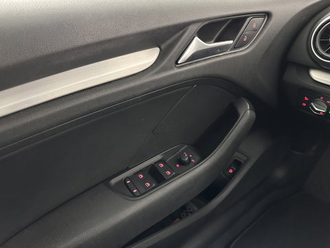 Audi A3 Sportback 1.4 e-tron PHEV Ambition Pro Line plus Aut. *LEATHER-FABRIC | HEATED-SPORTSEATS | FULL-LED | KEYLESS | AUDI-SOUND | NAVI-FULLMAP | PRIVACY-GLASS | SHIFT-PADDLES | ECC | PDC | CRUISE | 18''ALU*