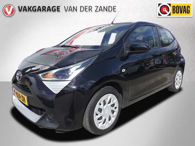Toyota Aygo - 1.0 VVT-i x-play Airco, Carplay, 5 DRS, NL/NAP!