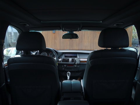 BMW X5 4.8is V8 355PK / High Exc. / M-pakket / LED