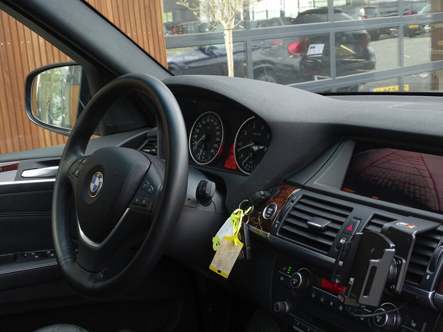 BMW X5 4.8is V8 355PK / High Exc. / M-pakket / LED