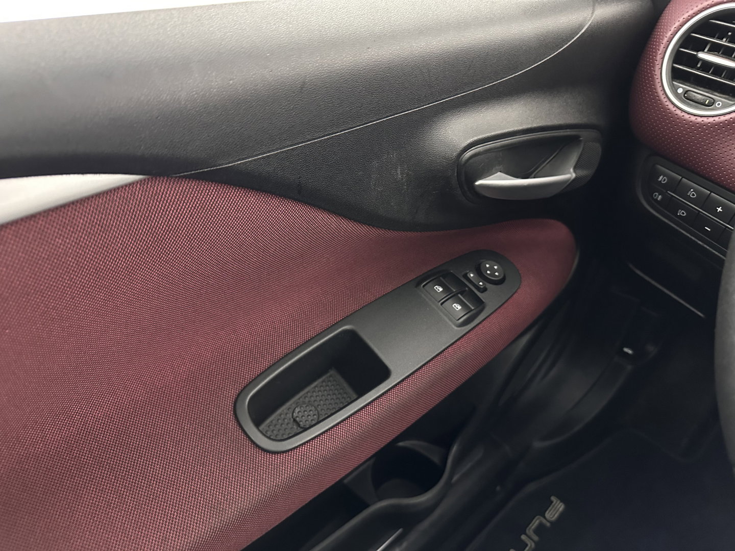 Fiat Punto Evo 1.2 Dynamic *AIRCO | CRUISE | COMFORT-SEATS | 15''ALU*