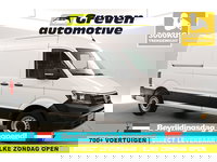 Volkswagen Crafter - 2.0 TDI L3H3 140PK | 3000KG Trekgew. | Trekhaak | Airco | Adap. Cruise | Camera | Carplay | 3 Zits