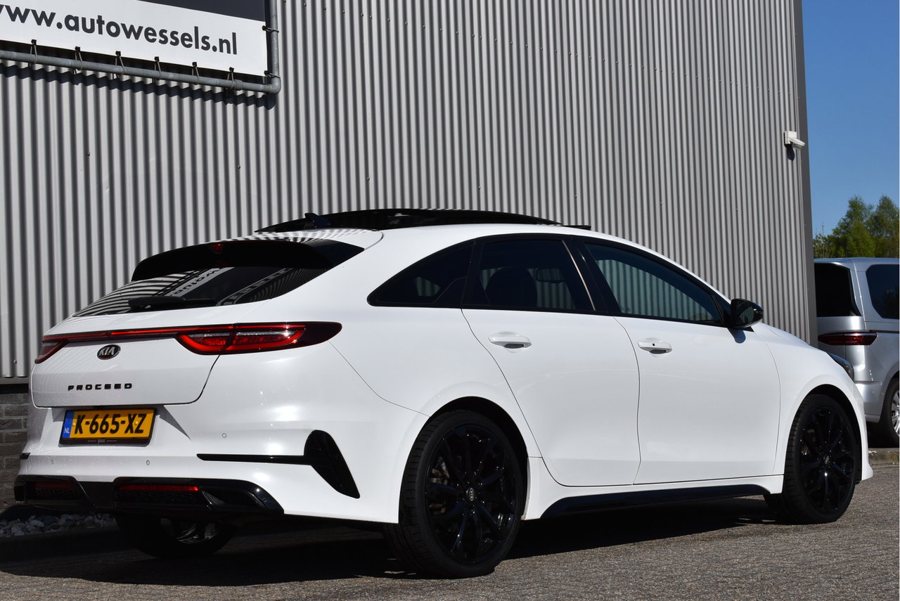 Kia ProCeed