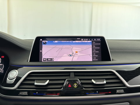 BMW 7 Serie 745e High Executive M-Sportpack *PANO | LEATHER | LASER-LIGHT | HEAD-UP | ADAPTIVE-CRUISE | BLINDSPOT | SOFT-CLOSE | HARMAN/KARDON | NIGHT-VISION | MEMORY-PACK | DIGI-COCKPIT | KEYLESS | DAB+ | CAMERA | HEATED-COMFORTSEATS