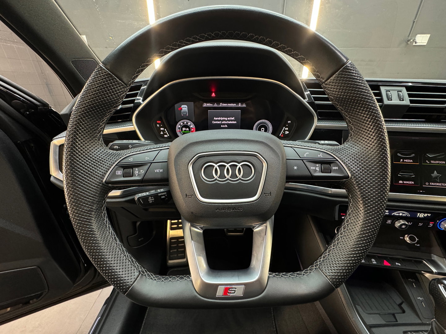 Audi Q3 Sportback 35 TFSI 3x S Line Pano|Sfeer|Keyles|Trekhaak