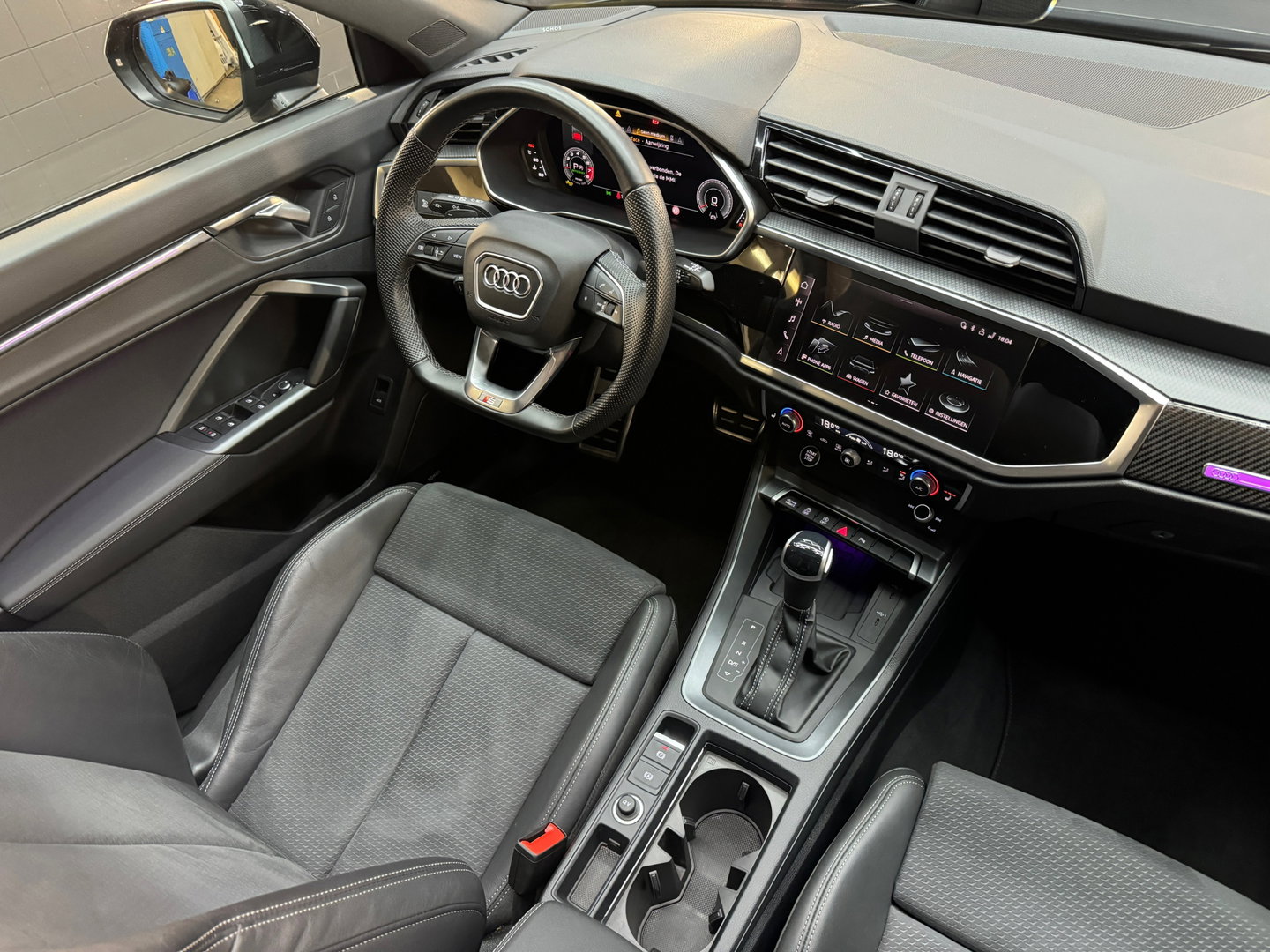 Audi Q3 Sportback 35 TFSI 3x S Line Pano|Sfeer|Keyles|Trekhaak