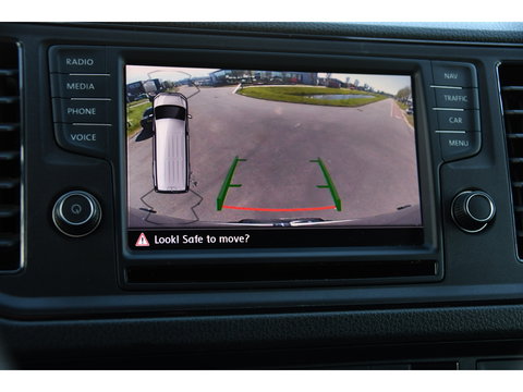 Volkswagen Crafter 30 2.0 TDI L3H3 PB Edition Camera, Adaptieve Cruise, Carplay, LED, Leder, 177pk, Automaat, Stoelverwarming, Vooruit verwarming, Stuur verwarming, Uniek!