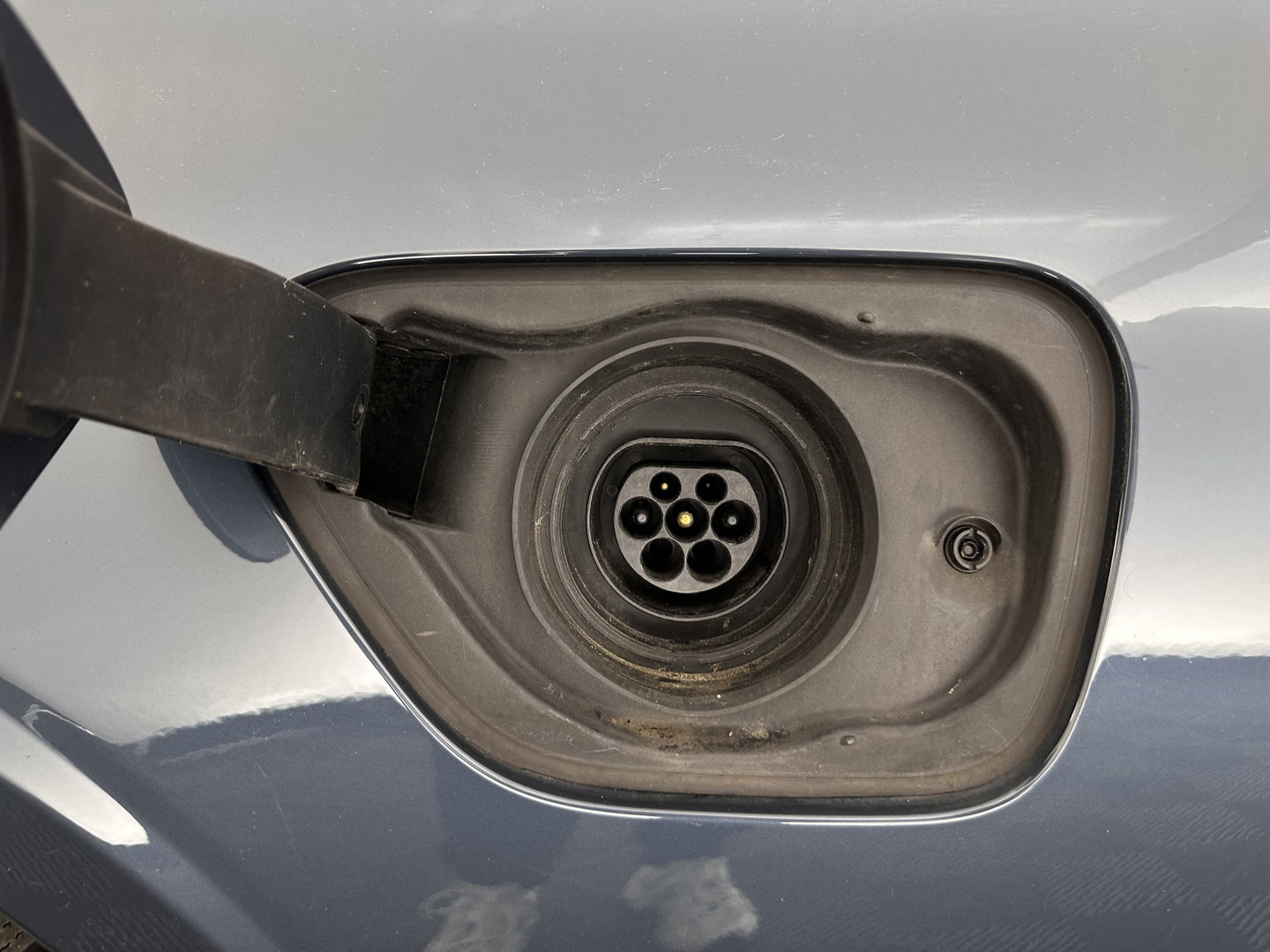 Volvo V60 2.0 T8 Recharge AWD Inscription (INCL.BTW) Aut. *LEATHER | FULL-LED | ADAPTIVE-CRUISE | MEMORY-PACK | KEYLESS | BLINDSPOT | TOP-VIEW | DIGI-COCKPIT | LANE-ASSIST | NAVI-FULLMAP | TOWBAR | HEATED-SEATS | ECC | PDC | DAB | 18