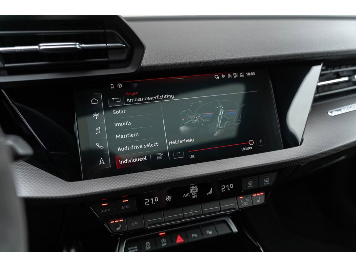 Audi RS3 Sportback 2.5 TFSI RS3 400PK Quattro / B&O / panoramadak / Matrix