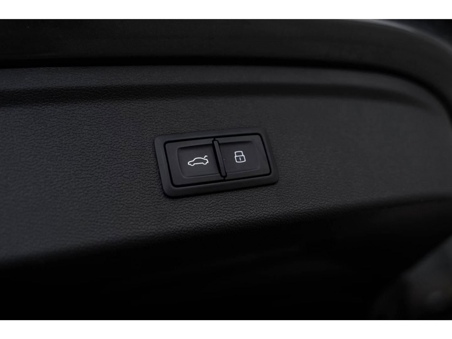 Audi RS3 Sportback 2.5 TFSI RS3 400PK Quattro / B&O / panoramadak / Matrix