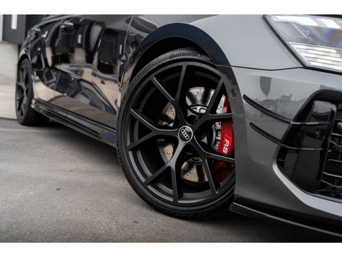 Audi RS3 Sportback 2.5 TFSI RS3 400PK Quattro / B&O / panoramadak / Matrix