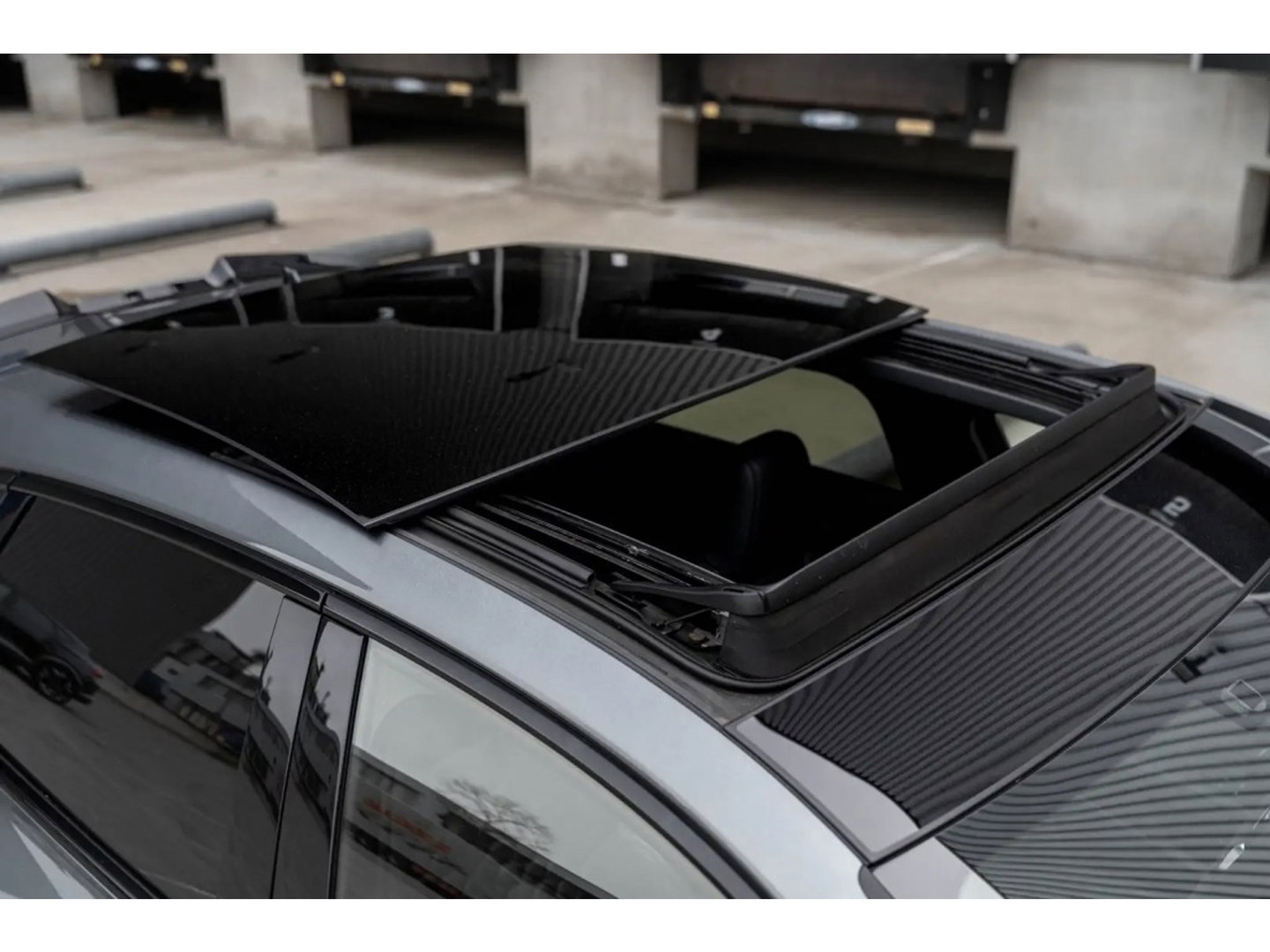 Audi RS3 Sportback 2.5 TFSI RS3 400PK Quattro / B&O / panoramadak / Matrix