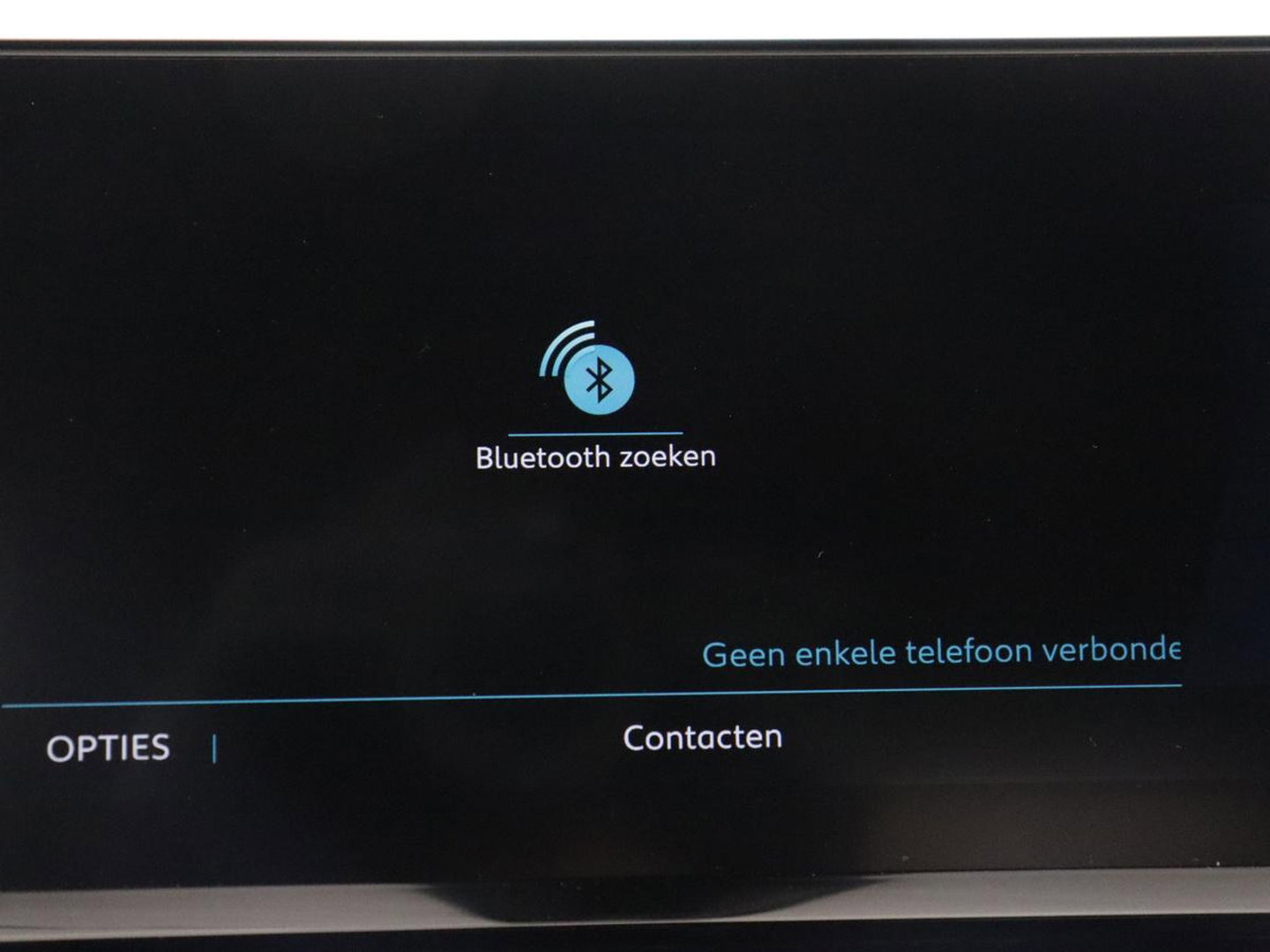 Peugeot 3008 1.6 HYbrid 225 GT Line | SOH 89% | Adaptive cruise | Half leder | Camera | Navigatie | Carplay | Dodehoek detectie | Digital Cockpit | Climate control | Bluetooth | PHEV | Plug In