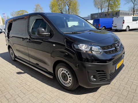Opel Vivaro 1.5 CDTI L2H1 Selection / vaste prijs rijlaar € 18.950 ex btw / euro 6 / bpm vrij / lease vanaf € 319 / dubbele schuideur / zwart metallic / airco / cruise / trekhaak !