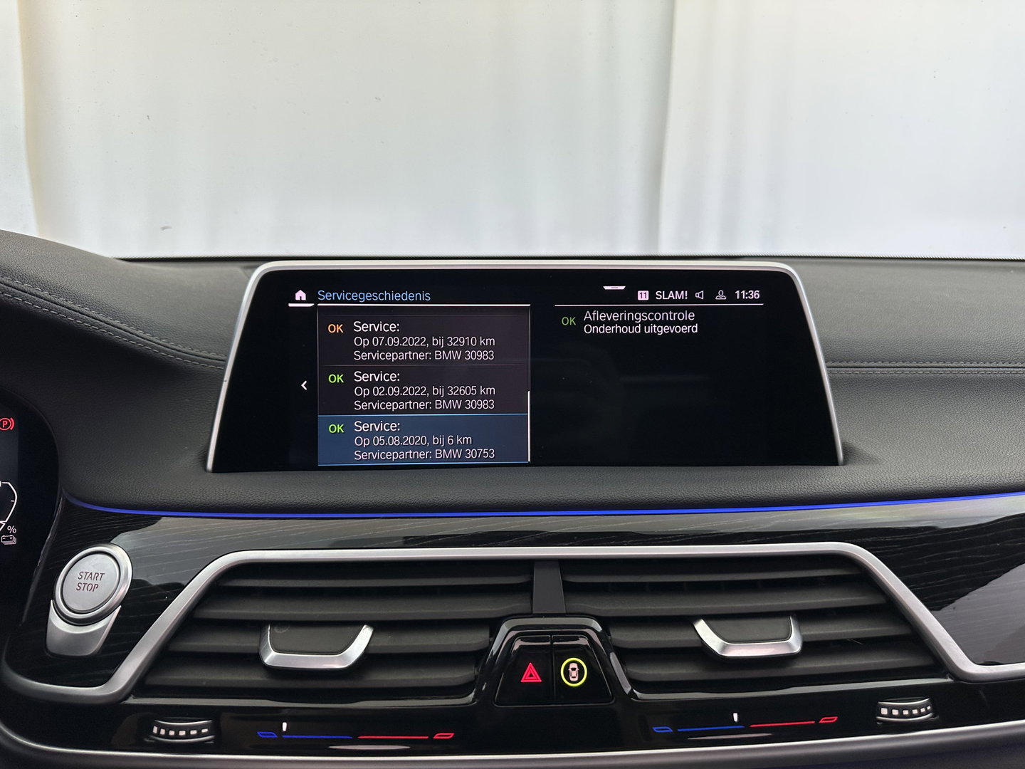 BMW 7 Serie 745e High Executive M-Sportpack *PANO | LEATHER | LASER-LIGHT | HEAD-UP | ADAPTIVE-CRUISE | BLINDSPOT | SOFT-CLOSE | HARMAN/KARDON | NIGHT-VISION | MEMORY-PACK | DIGI-COCKPIT | KEYLESS | DAB+ | CAMERA | HEATED-COMFORTSEATS