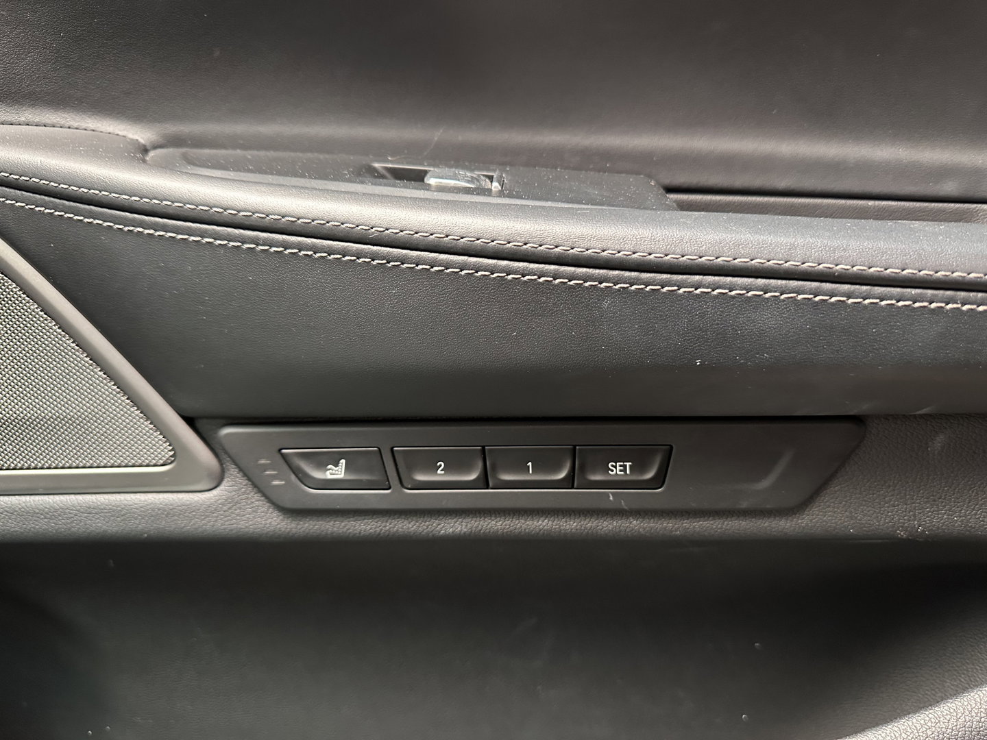 BMW 7 Serie 745e High Executive M-Sportpack *PANO | LEATHER | LASER-LIGHT | HEAD-UP | ADAPTIVE-CRUISE | BLINDSPOT | SOFT-CLOSE | HARMAN/KARDON | NIGHT-VISION | MEMORY-PACK | DIGI-COCKPIT | KEYLESS | DAB+ | CAMERA | HEATED-COMFORTSEATS