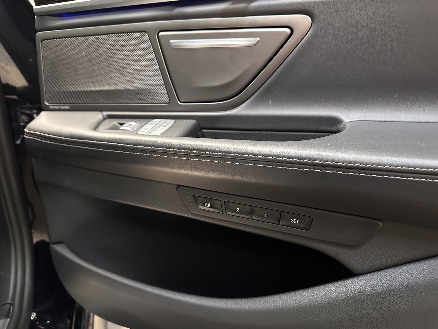 BMW 7 Serie 745e High Executive M-Sportpack *PANO | LEATHER | LASER-LIGHT | HEAD-UP | ADAPTIVE-CRUISE | BLINDSPOT | SOFT-CLOSE | HARMAN/KARDON | NIGHT-VISION | MEMORY-PACK | DIGI-COCKPIT | KEYLESS | DAB+ | CAMERA | HEATED-COMFORTSEATS