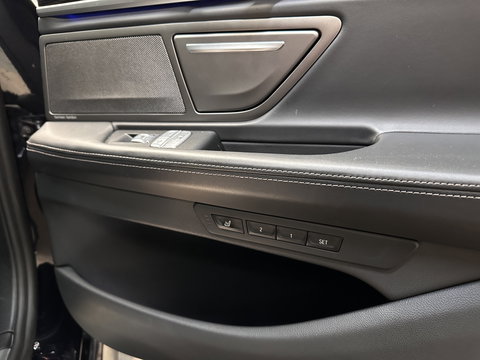 BMW 7 Serie 745e High Executive M-Sportpack *PANO | LEATHER | LASER-LIGHT | HEAD-UP | ADAPTIVE-CRUISE | BLINDSPOT | SOFT-CLOSE | HARMAN/KARDON | NIGHT-VISION | MEMORY-PACK | DIGI-COCKPIT | KEYLESS | DAB+ | CAMERA | HEATED-COMFORTSEATS