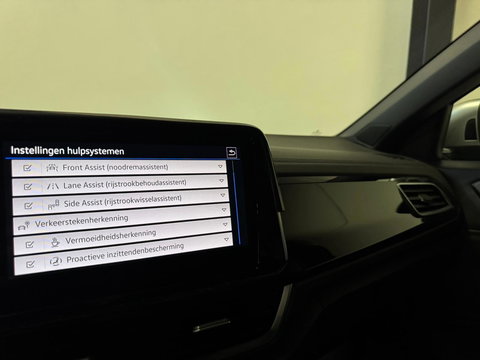 Volkswagen T-Roc 2.0 TSI 4 Motion