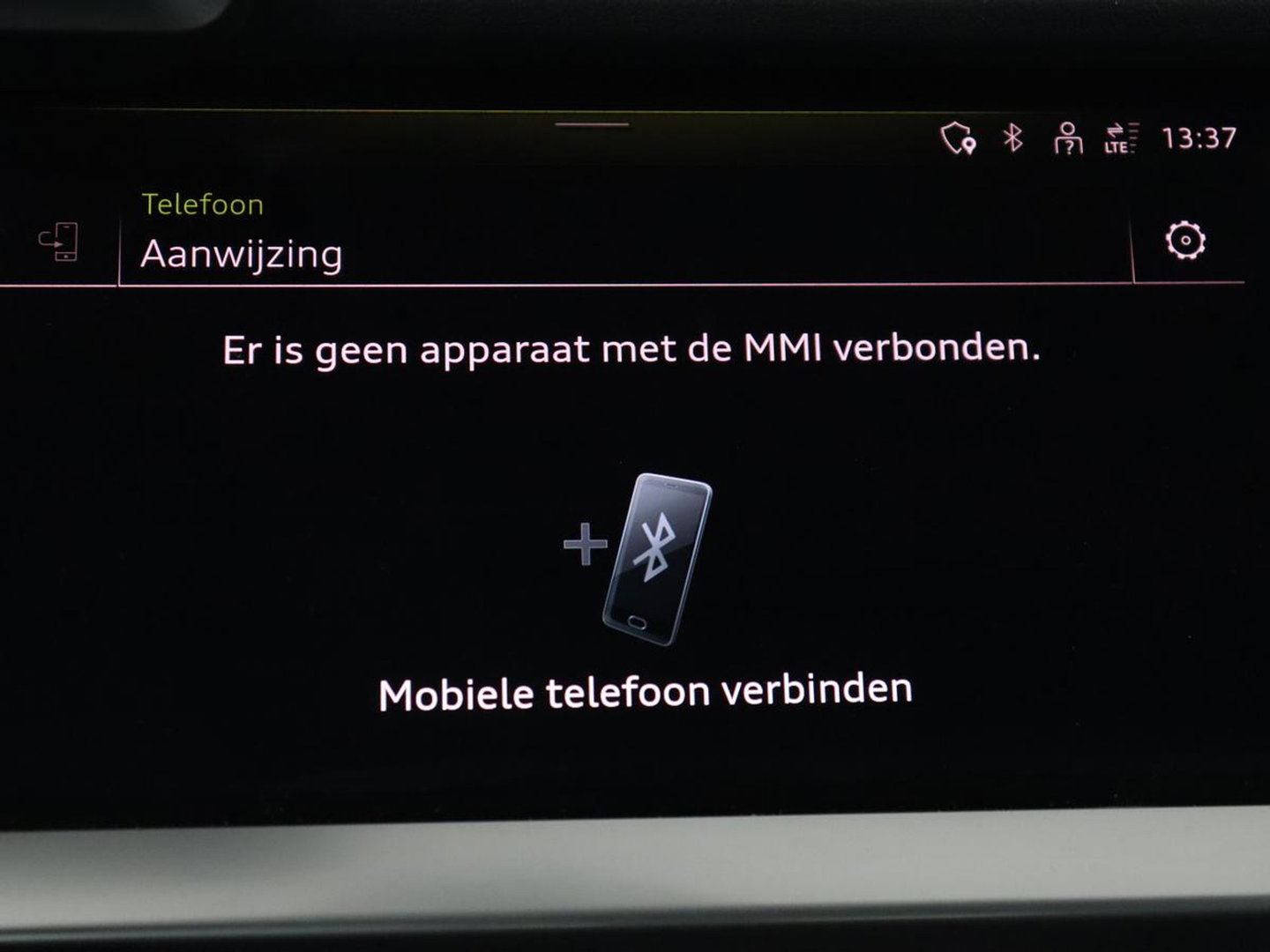 Audi A3 30 TFSI Pro Line | Carplay | Full LED | Climate control | Virtual Cockpit | Parkeerhulp | Cruise control | DAB | Bluetooth