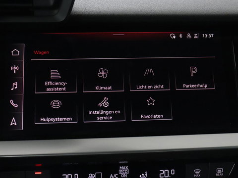 Audi A3 30 TFSI Pro Line | Carplay | Full LED | Climate control | Virtual Cockpit | Parkeerhulp | Cruise control | DAB | Bluetooth