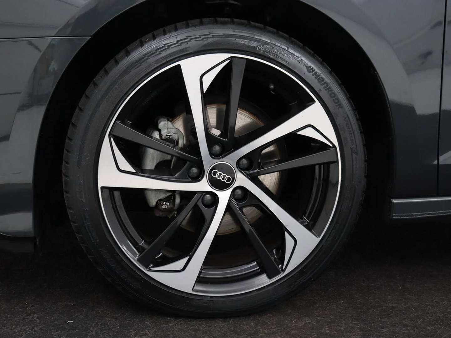 Audi A3 30 TFSI Pro Line | Carplay | Full LED | Climate control | Virtual Cockpit | Parkeerhulp | Cruise control | DAB | Bluetooth