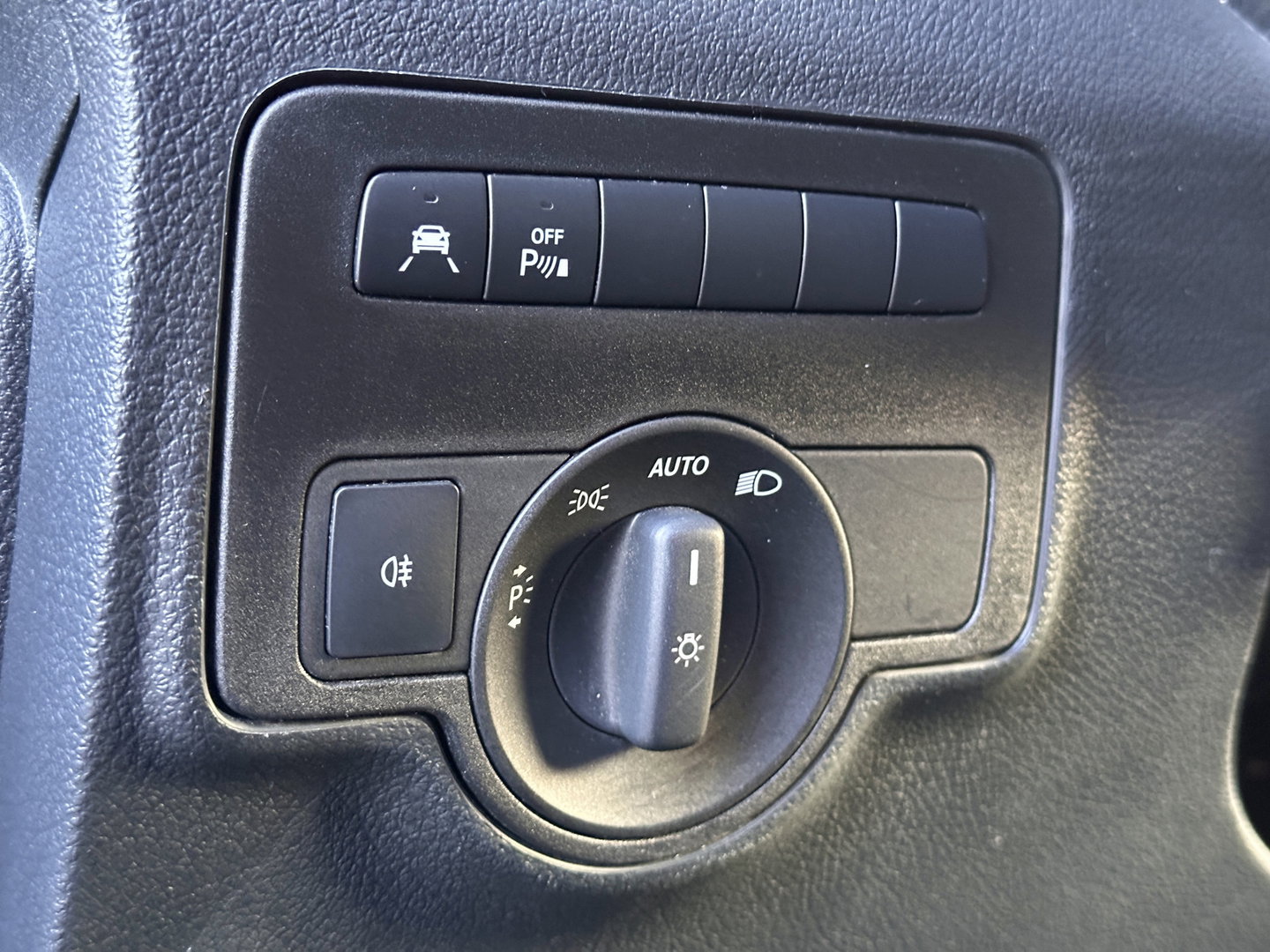 Mercedes-Benz Vito 119 CDI Extra Lang | Cruise Control | Achteruitrijcamera | Parkeersensoren | Apple Carplay | Android Auto | Stoelverwarming | LED