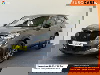 Peugeot 2008 - 1.2 130pk Automaat Active Pack Navigatie Cruise Control Climate Control Camera Parkeer sensoren Lichtmetalen velgen