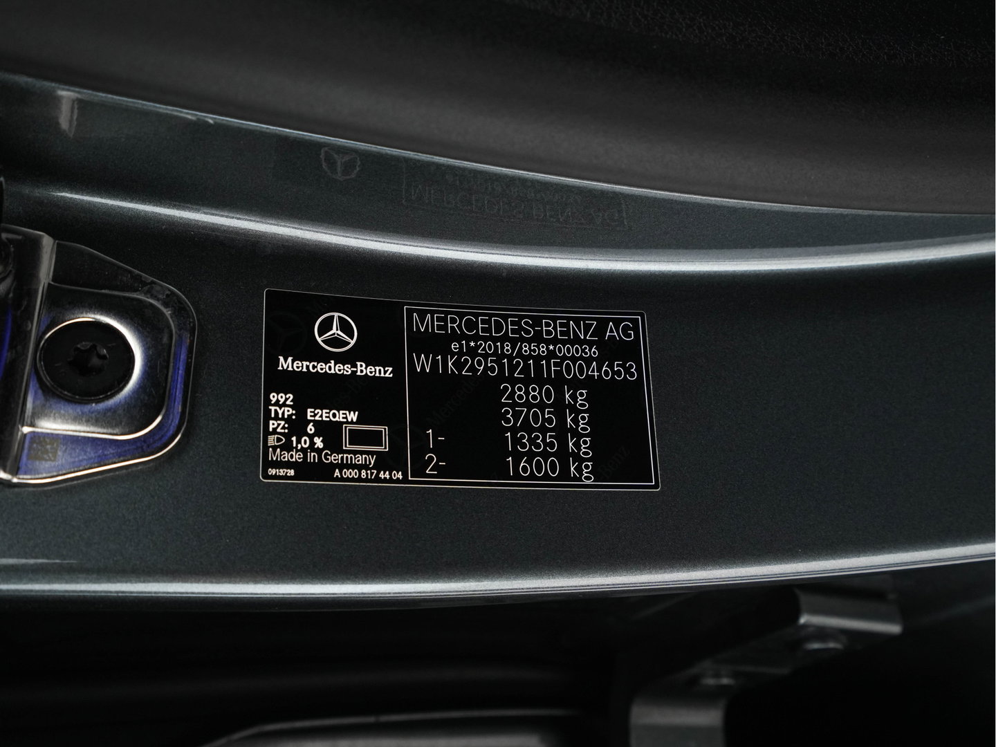 Mercedes-Benz EQE 350+ AMG-Line Launch-Edition 91 kWh *NEW HIGH-VOLTAGE BATTERY* [ 3-Fase-22kW ] Aut. *PANO | BURMESTER-SURROUND | ADAPTIVE-CRUISE | BLINDSPOT | LEATHER-MICROFIBRE | FULL-LED | AMBIENTLIGHT | MEMORY-PACK | DIGI-COCKPIT | SPORTSEATS | CAMERA | KEYLESS | DAB+