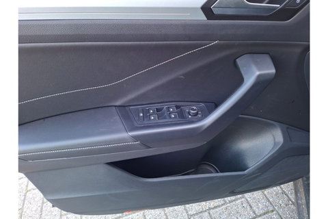 Volkswagen T-Roc 1.0 TSI GOAL EDITION AIRCO NAVI PDC LMV STOELVW