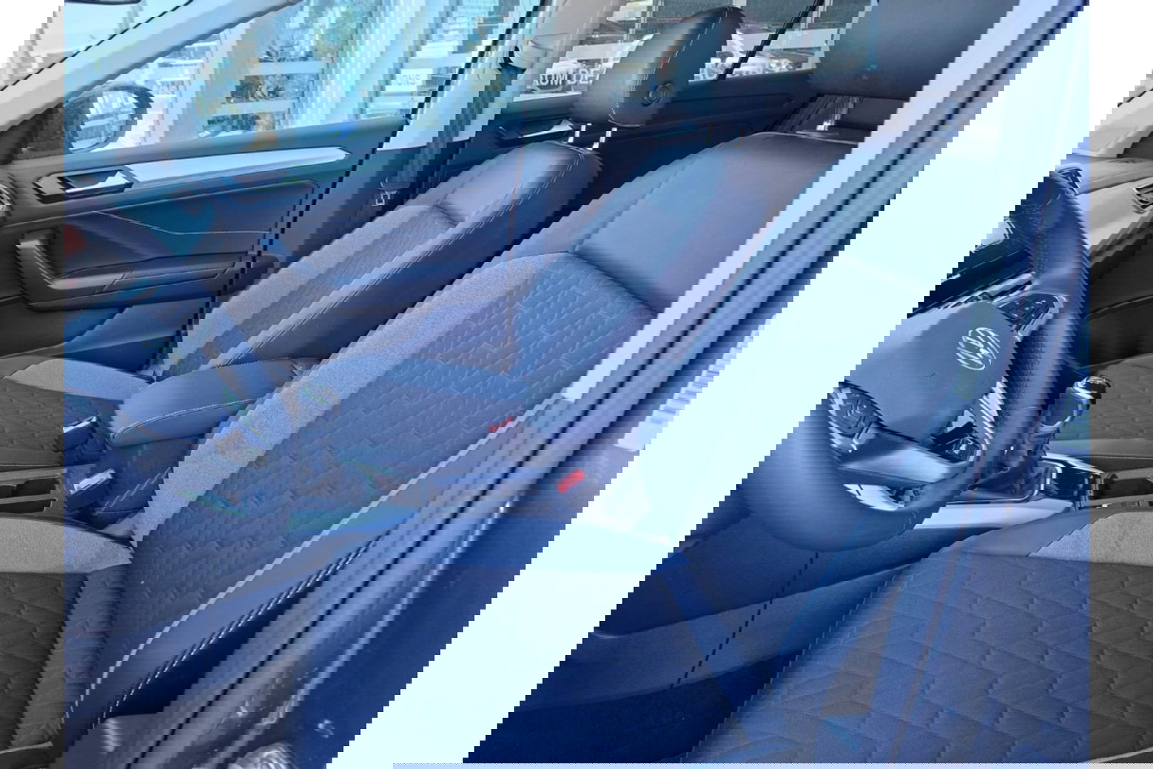 Volkswagen T-Roc 1.0 TSI GOAL EDITION AIRCO NAVI PDC LMV STOELVW