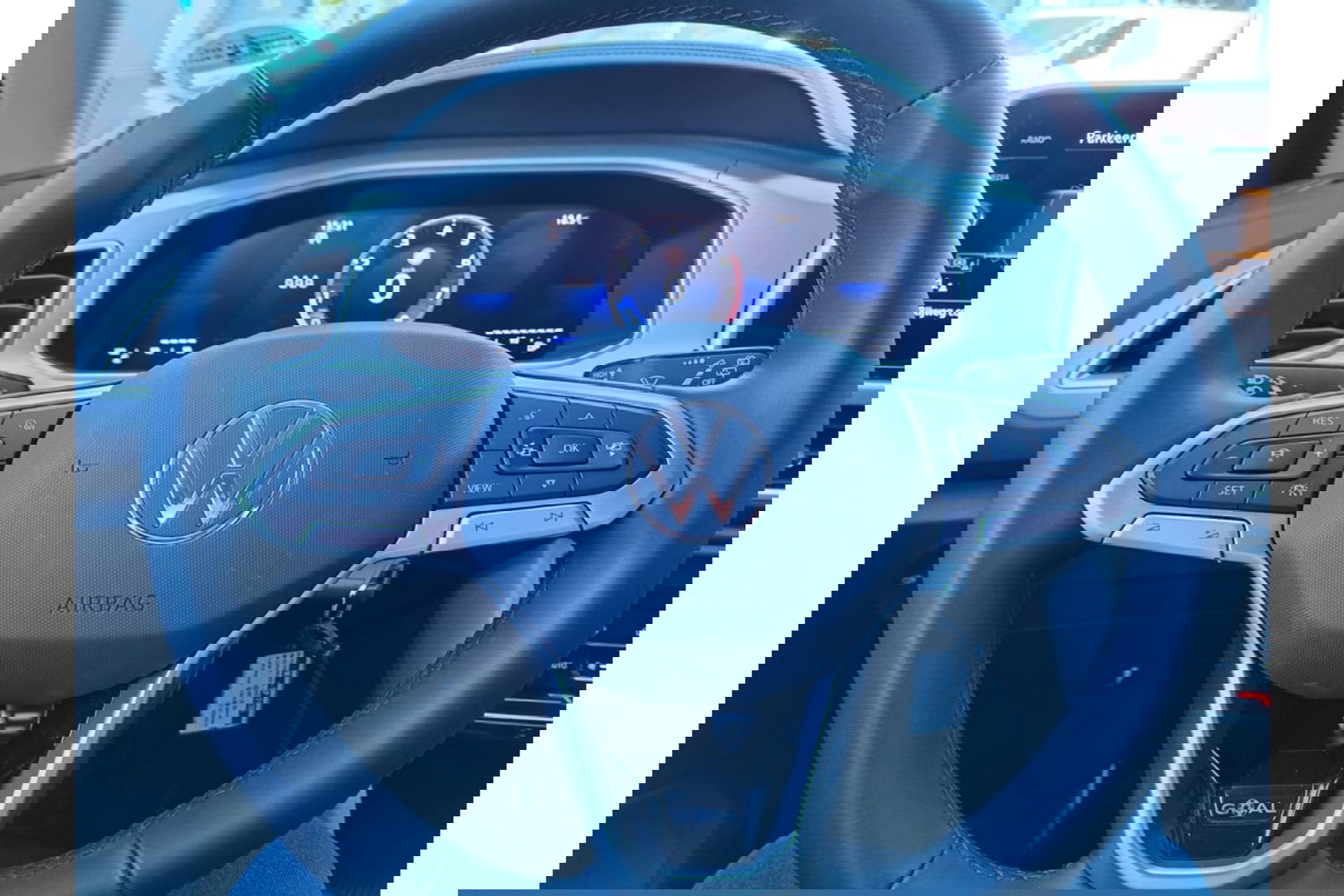 Volkswagen T-Roc 1.0 TSI GOAL EDITION AIRCO NAVI PDC LMV STOELVW