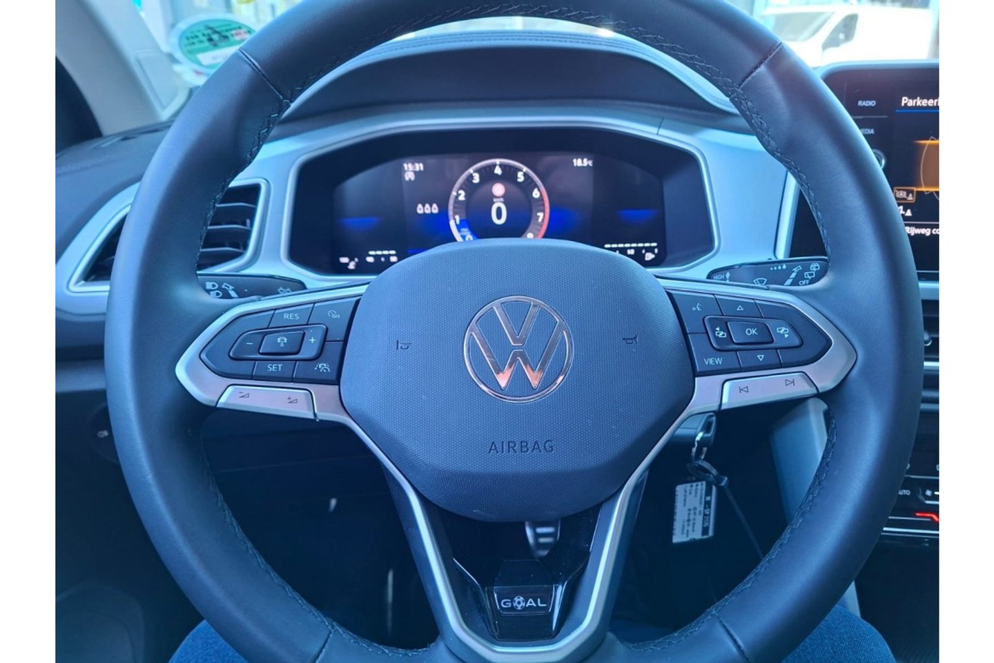 Volkswagen T-Roc 1.0 TSI GOAL EDITION AIRCO NAVI PDC LMV STOELVW