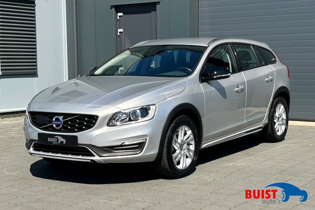 Volvo V60 - Cross Country 2.0 T5 245pk Momentum XENON STANDKACHEL 74983KM! 2e eig.!