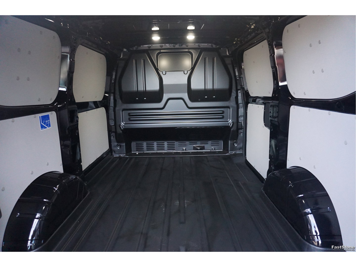 Ford Transit Custom 300S 150PK JWR Edition BPM VRIJ!! Navi, Cam, Adap. Cruise, 17" LM, Trekhaak!! NR. A181