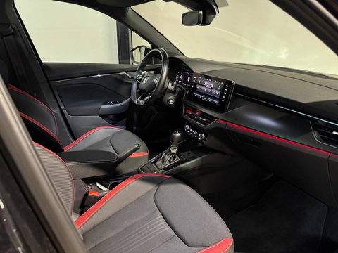 Škoda Kamiq 1.5 TSI ACT Sport Business PANO KEYLESS