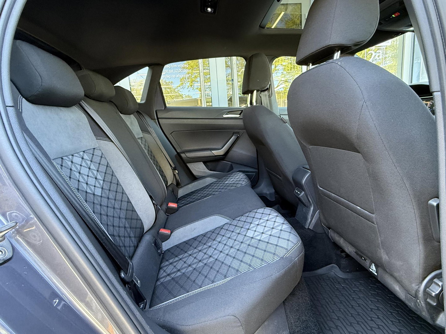 Volkswagen Taigo 1.0 TSI DSG R-Line |Pano|ACC|Virtual|Carplay|Cam|