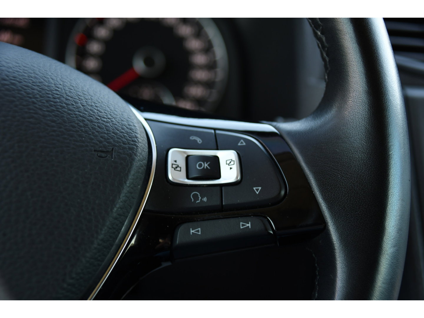 Volkswagen Caddy 2.0 TDI L1H1 PB Edition Adaptieve Cruise, Carplay, LED, Leder, 185pk, Sensoren, Multimedia, Automaat, Trekhaak, Voorruit verwarming, Uniek!