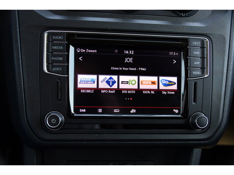 Volkswagen Caddy 2.0 TDI L1H1 PB Edition Adaptieve Cruise, Carplay, LED, Leder, 185pk, Sensoren, Multimedia, Automaat, Trekhaak, Voorruit verwarming, Uniek!