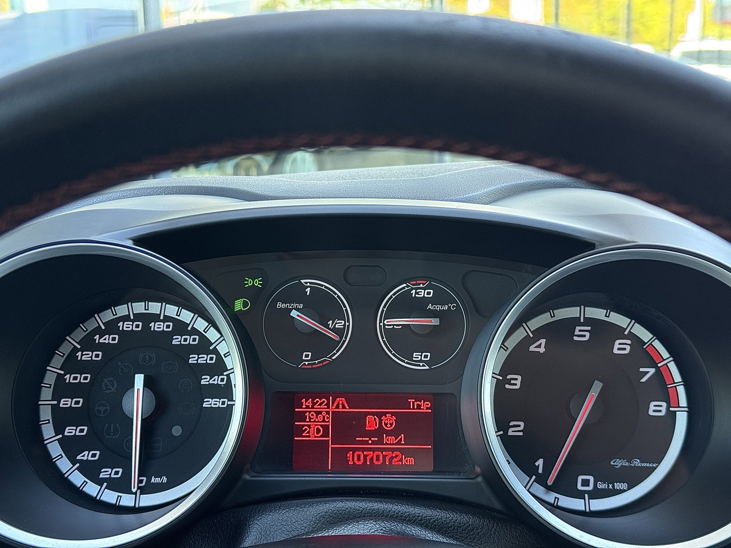 Alfa Romeo Giulietta 1.4 T Progression | Distributie vervangen bij 98912 KM | Apple Carplay | Android Auto | Cruise Control | Achteruitrijcamera | Parkeersensoren Achter | Airconditioning |